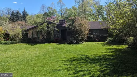 110 Catalpa Pl, Pilesgrove, NJ 08098