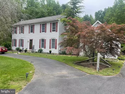 330 E Pittsfield St, Pennsville, NJ 08070