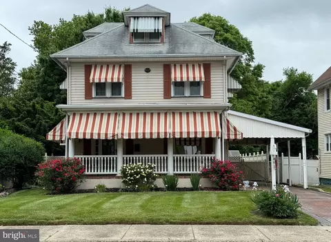 9 Church St, Penns Grove, NJ 08069