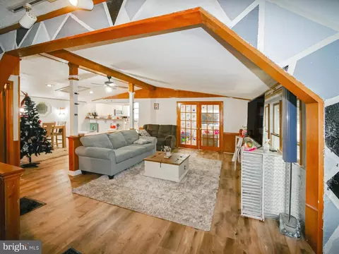 30 Fernwood, Pittsgrove, NJ 08318
