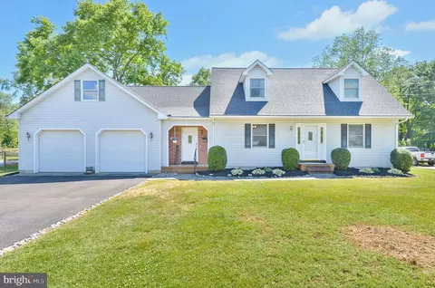130 Marlton Rd, Pilesgrove, NJ 08098