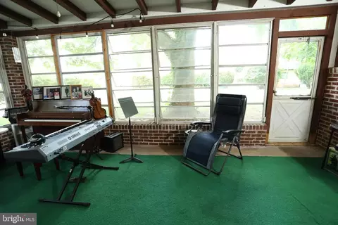 Exterior - 41 8th St, Salem, NJ 08079 photo 6 of 14