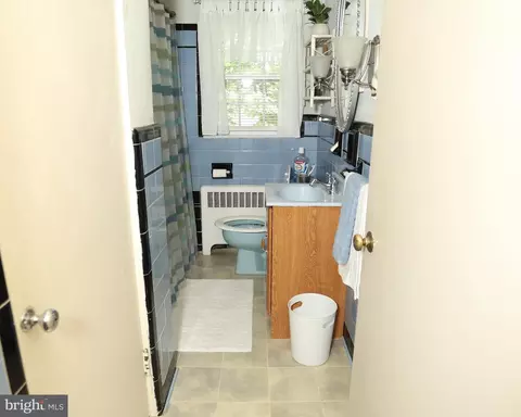 Bath - 41 8th St, Salem, NJ 08079 photo 4 of 4