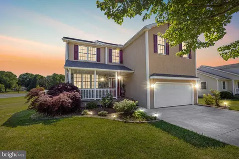 9 Matthews Ln, Pennsville, NJ 08070