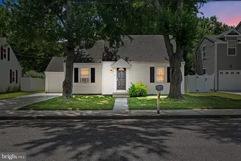 8 Cordrey Ave, Pennsville, NJ 08070