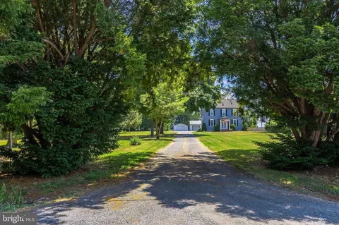 106 Sharptown Auburn Rd, Pilesgrove, NJ 08098
