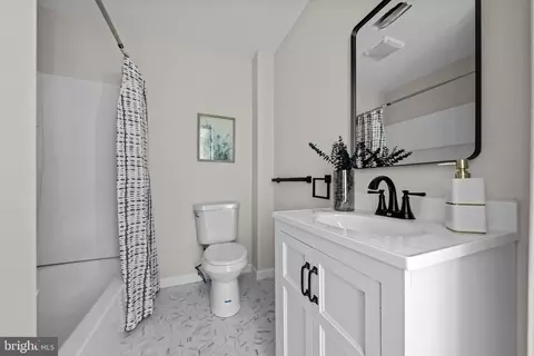 16 Broad St, Deepwater, NJ 08023 photo 24