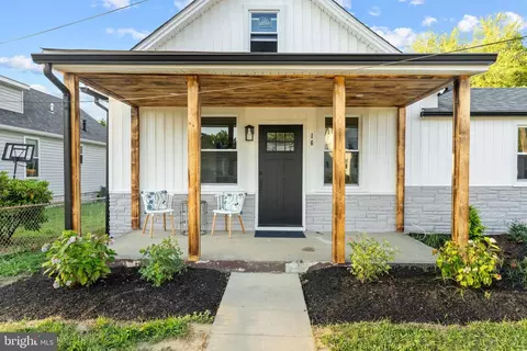 16 Broad St, Deepwater, NJ 08023 photo 3
