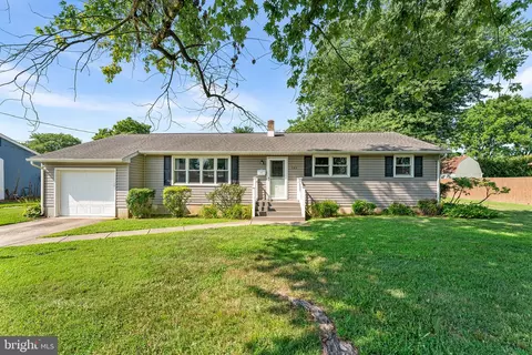 145 River Drive Ave, Pennsville, NJ 08070