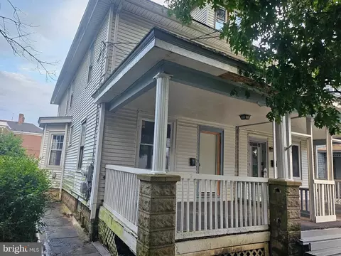 50 Chestnut St, Salem, NJ 08079