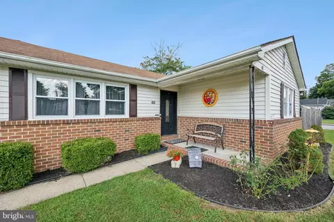 48 Harvard Rd, Pennsville, NJ 08070