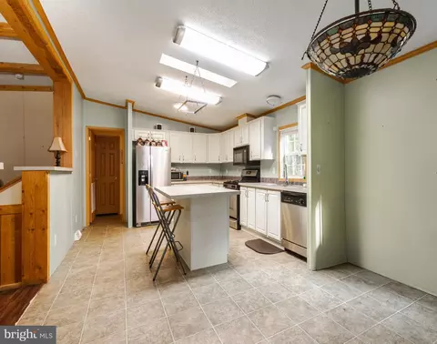 34 Schalick Dr, Pittsgrove, NJ 08318