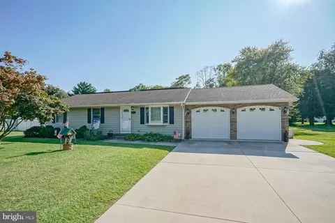 93 Sanford Rd, Pennsville, NJ 08070