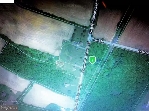 614 Alloway Woodstown Rd, Pilesgrove, NJ 08098