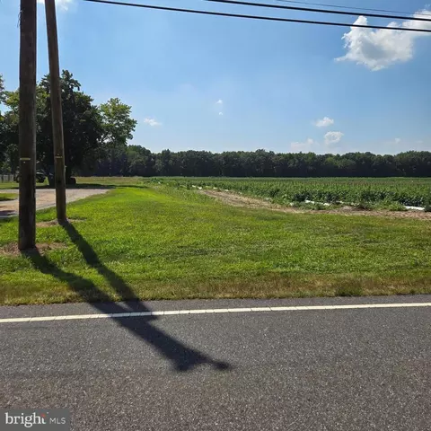 917 Hawks Bridge Road, Salem, NJ 08079