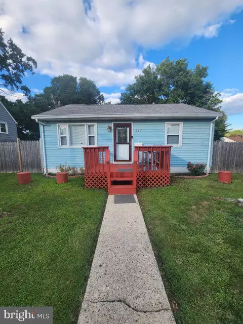 313 Green Ave, Penns Grove, NJ 08069