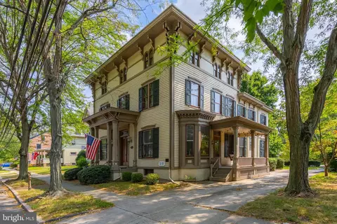209 N Main St, Woodstown, NJ 08098