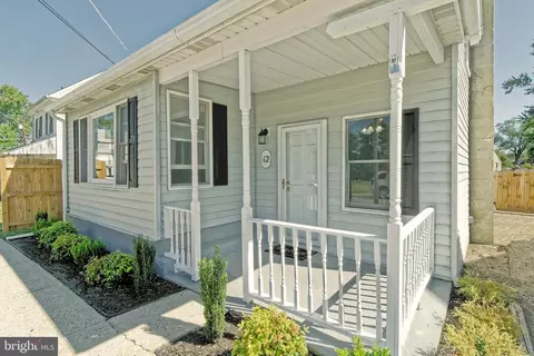 Exterior - 12 Cedar St, Alloway, NJ 08001 photo 2 of 5
