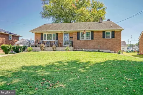 335 N Broad St, Penns Grove, NJ 08069