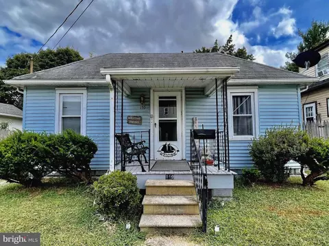 159 State St, Penns Grove, NJ 08069