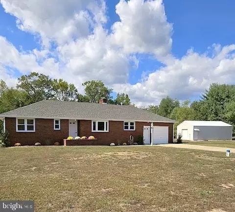 607 Alvine Rd, Pittsgrove, NJ 08318