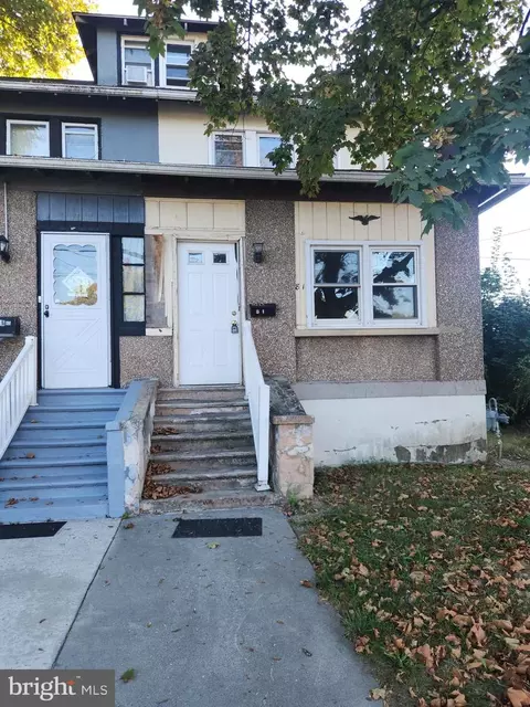 81 N Broad St, Penns Grove, NJ 08069