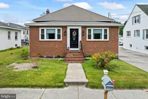 161 N Virginia Ave, Penns Grove, NJ 08069