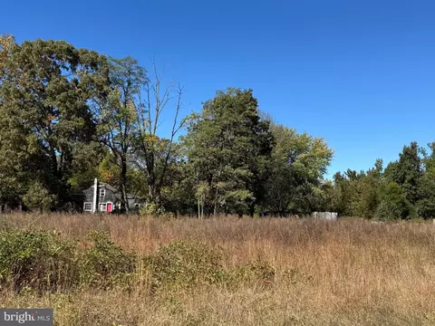 79 E Quilleytown Rd, Carneys Point, NJ 08069