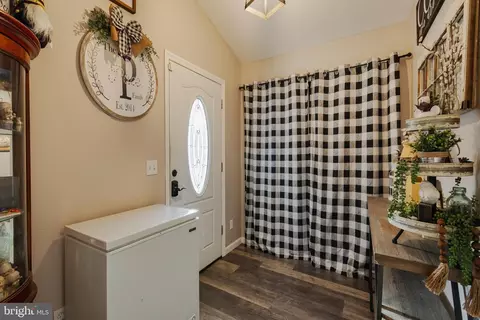 20 Birchwood Dr, Pittsgrove, NJ 08318