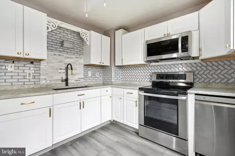 Kitchen - 9 Harrison St, Deepwater, NJ 08023 photo 3 of 3