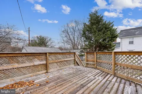 Exterior - 9 Harrison St, Deepwater, NJ 08023 photo 3 of 3