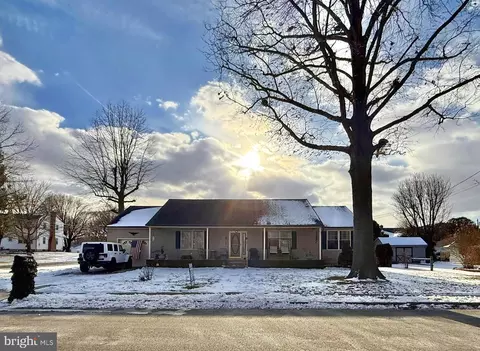 141 Dartmouth, Pennsville, NJ 08070