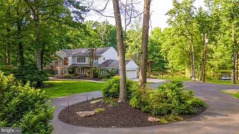 224 E Pittsfield St, Pennsville, NJ 08070