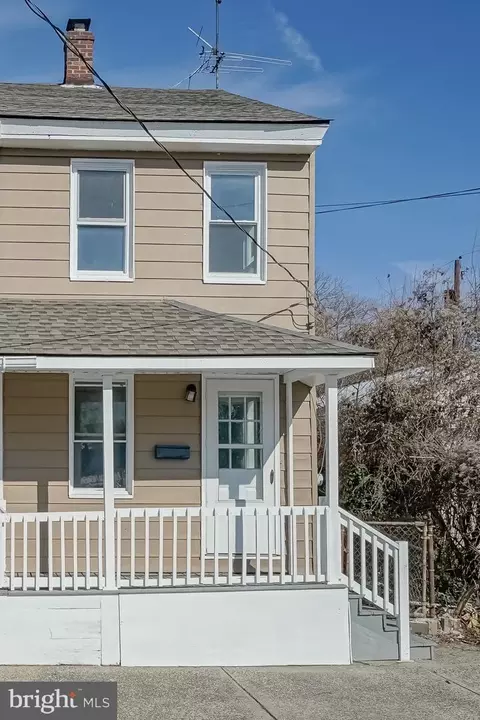 238 Wesley St, Salem, NJ 08079