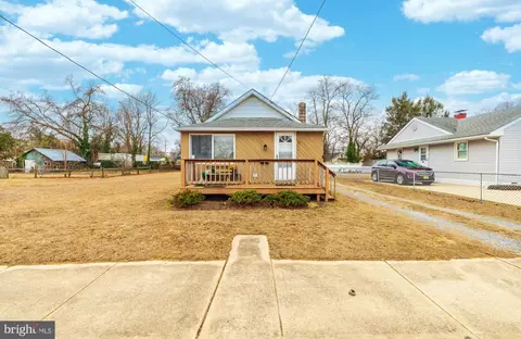 45 Brandriff Ave, Pennsville, NJ 08070