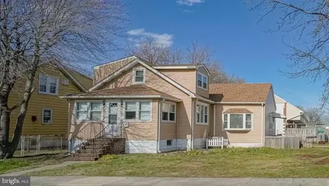 10 Jenkins Ave, Pennsville, NJ 08070