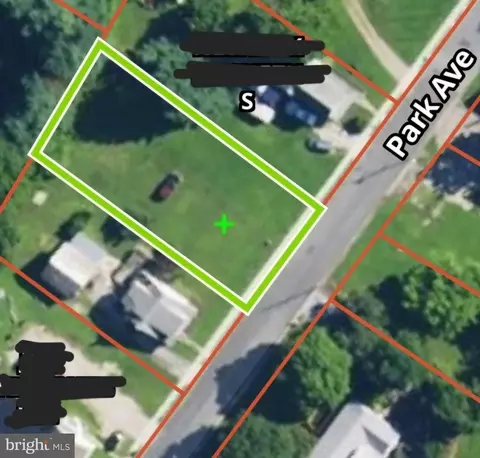 95 Park Ave, Elmer, NJ 08318