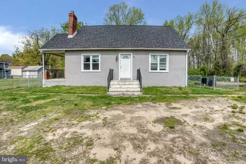 60 N Dupont Rd, Penns Grove, NJ 08069