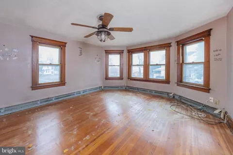 304 E Broadway, Salem, NJ 08079 photo 10