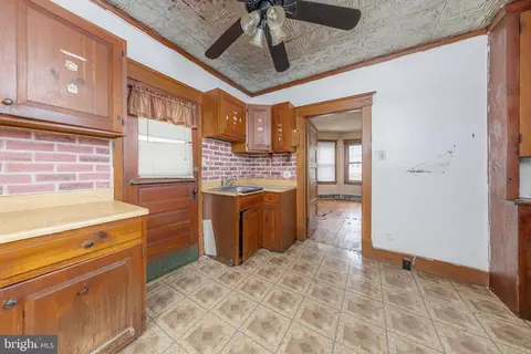 304 E Broadway, Salem, NJ 08079 photo 5