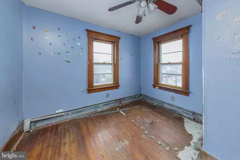 304 E Broadway, Salem, NJ 08079 photo 11