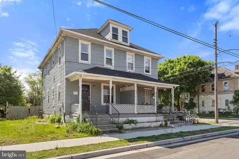 103-105 Penn St, Penns Grove, NJ 08069
