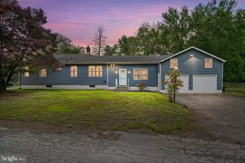 637 Williamsburg Ave, Deepwater, NJ 08023