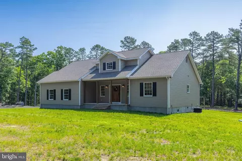 68 Gravelly Hl, Quinton, NJ 08072