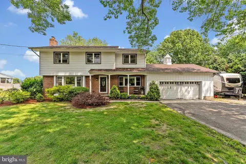 36 Supawna Rd, Pennsville, NJ 08070