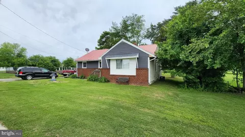 359 S Hook Rd, Pennsville, NJ 08070