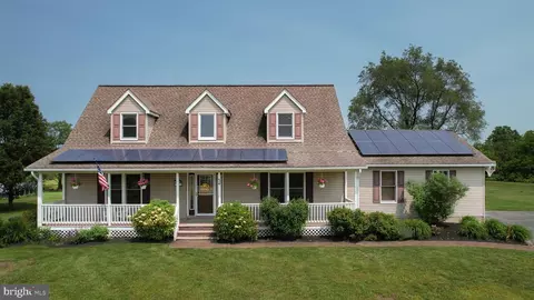 34 Two Penny Run East E, Pilesgrove, NJ 08098