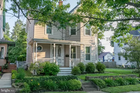 28 Bowen Ave, Woodstown, NJ 08098