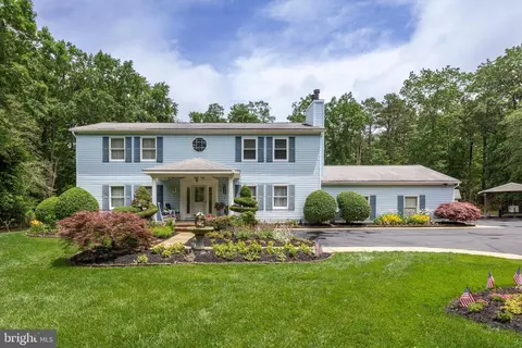 980 Laurel Ln, Pittsgrove, NJ 08318