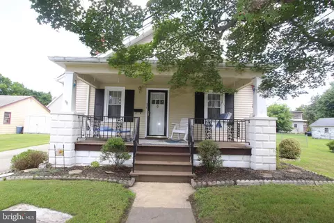 27 Allen Ave, Woodstown, NJ 08098